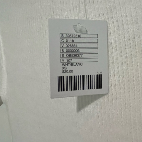 NWT Urban Outfitters Tee. - Picture 2 of 10